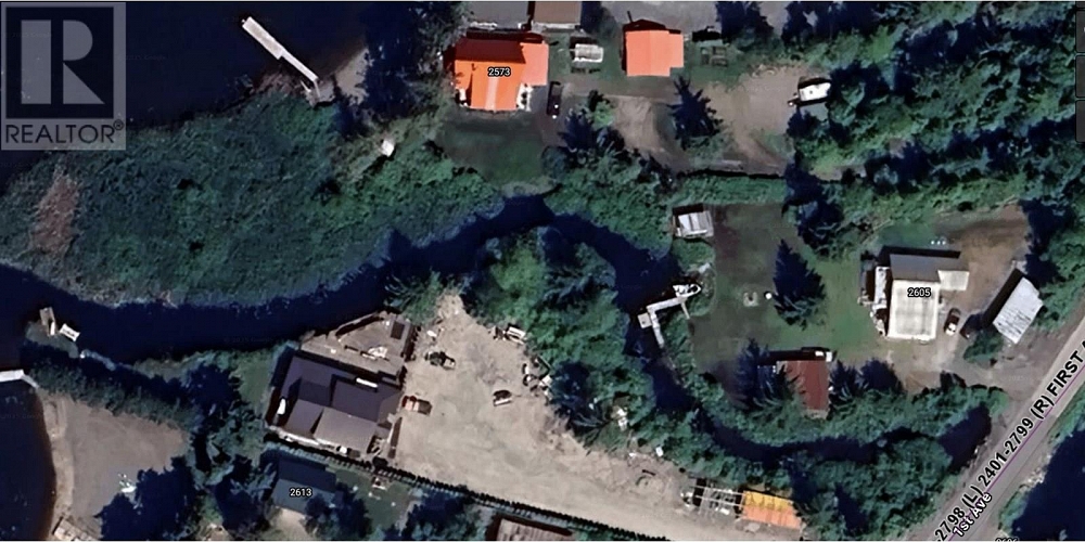 2605 FIRST AVENUE Terrace Photo 40