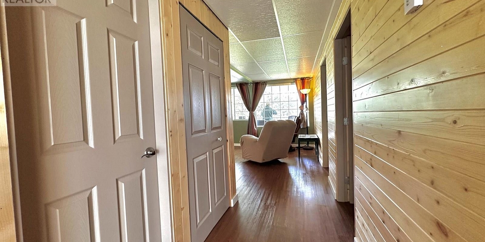 2605 FIRST AVENUE Terrace Photo 8