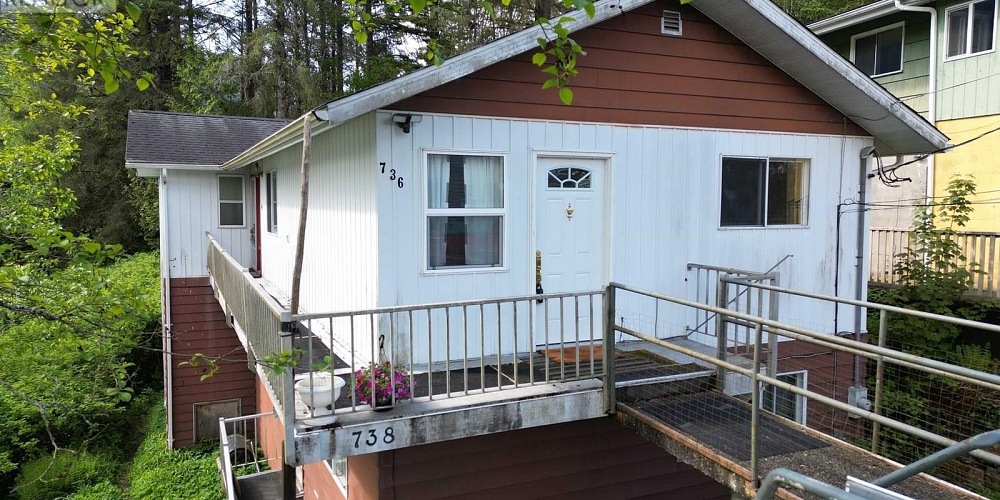 736-738 TAYLOR STREET Prince Rupert Photo 37