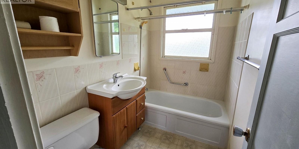 99 MALLARD STREET Kitimat Photo 8