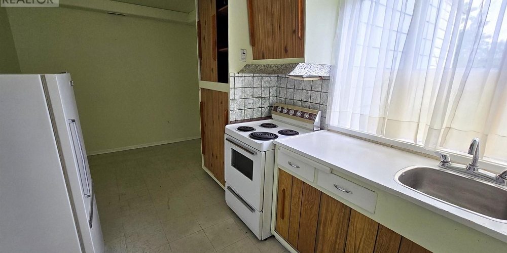 99 MALLARD STREET Kitimat Photo 9