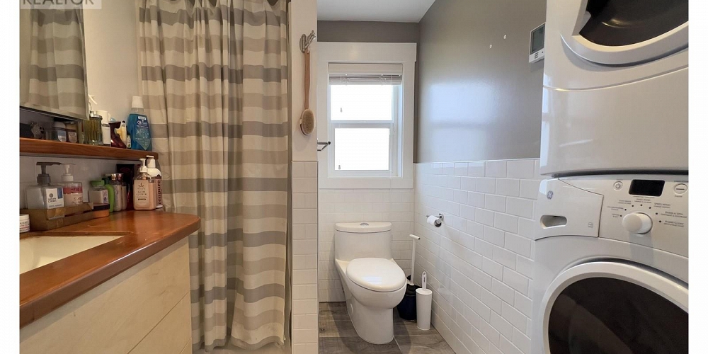 53 TEAL STREET Kitimat Photo 14