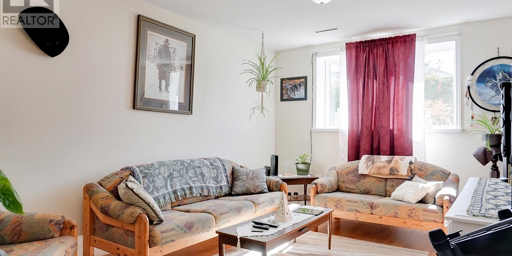 39 WOHLER STREET Kitimat Photo 15
