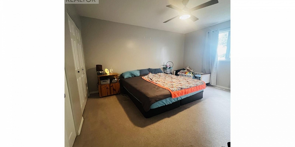 2607 KALUM STREET Terrace Photo 11