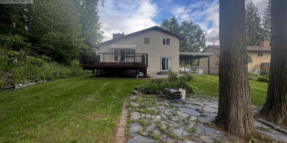 2607 KALUM STREET Terrace Photo 20