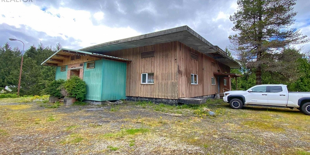112 RAINBOW LAKE Prince Rupert Photo 4