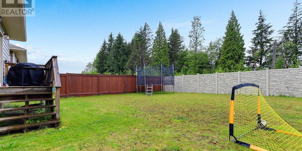 88 BLACKBERRY STREET Kitimat Photo 18