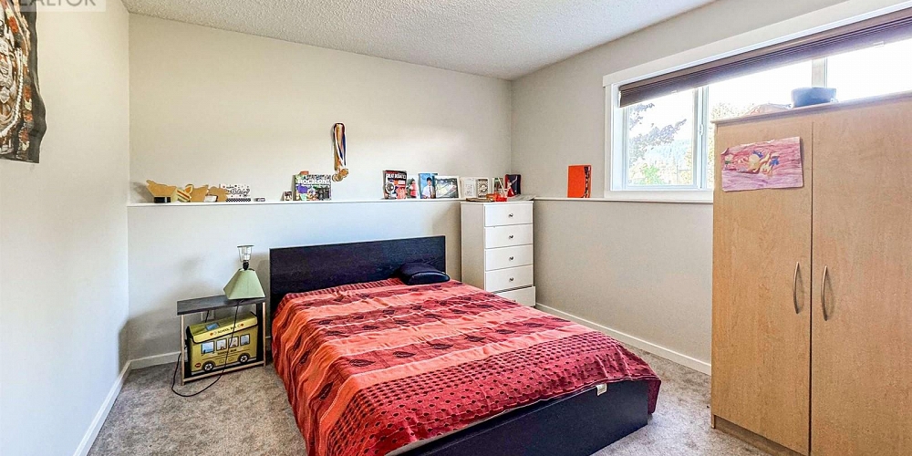 45 YUKON STREET Kitimat Photo 12