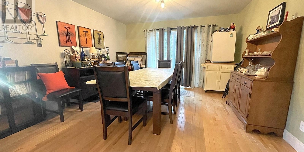 1022 JUBILEE CRESCENT Port Edward Photo 6