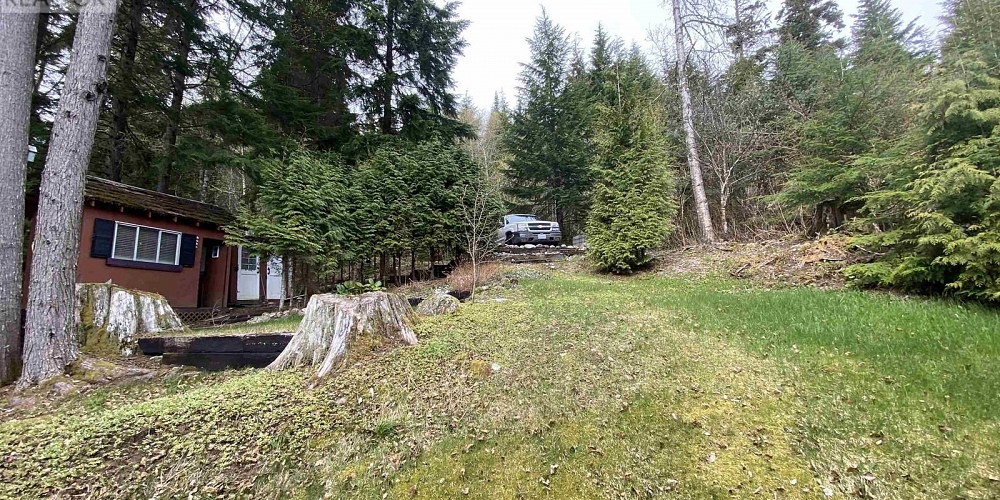 2878 SQUIRREL POINT Terrace Photo 22