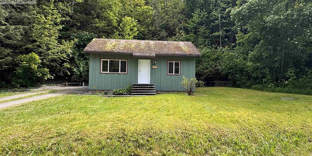 3703 MULLER AVENUE Terrace Photo 15