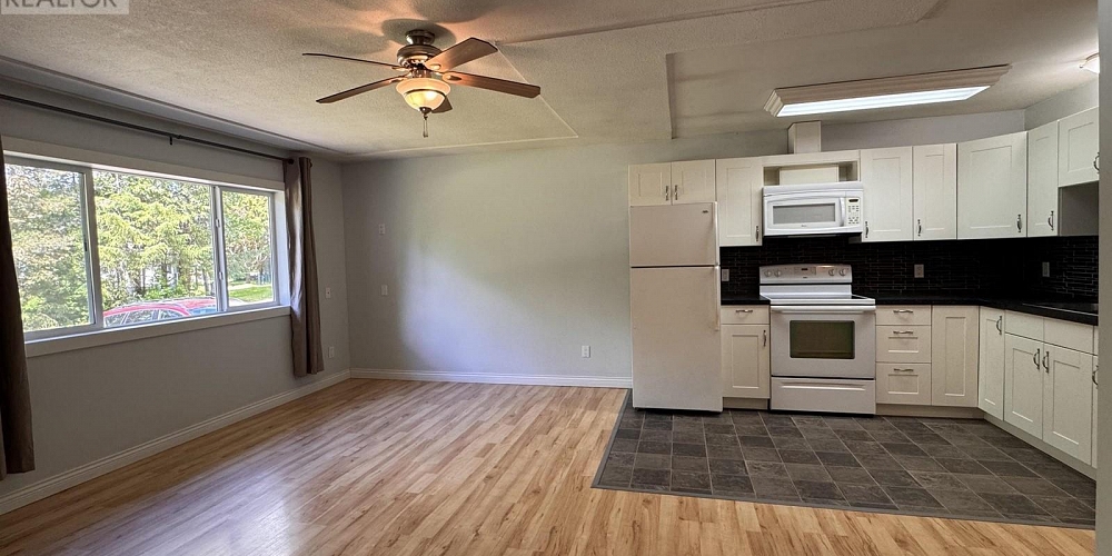3703 MULLER AVENUE Terrace Photo 5