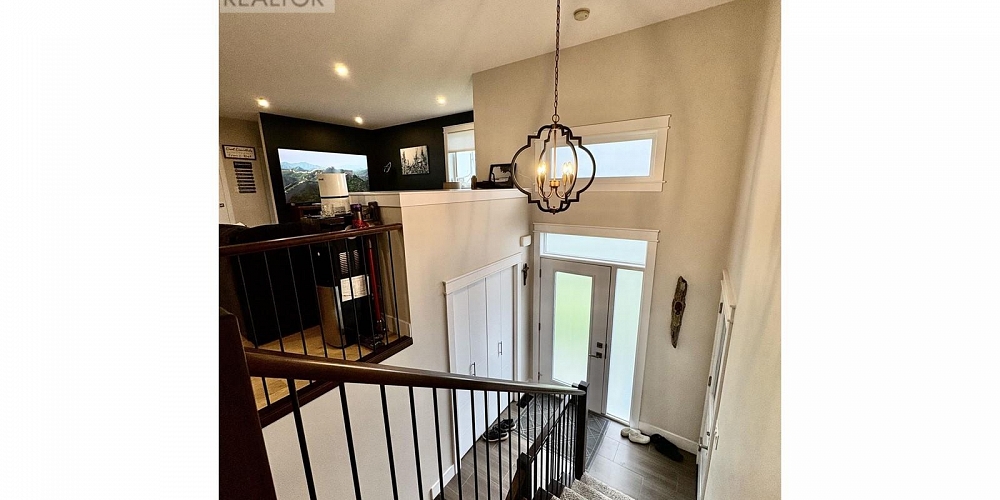 49 WOZNEY STREET Kitimat Photo 17