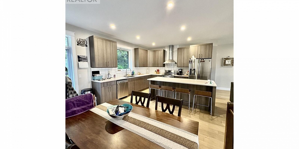 49 WOZNEY STREET Kitimat Photo 6