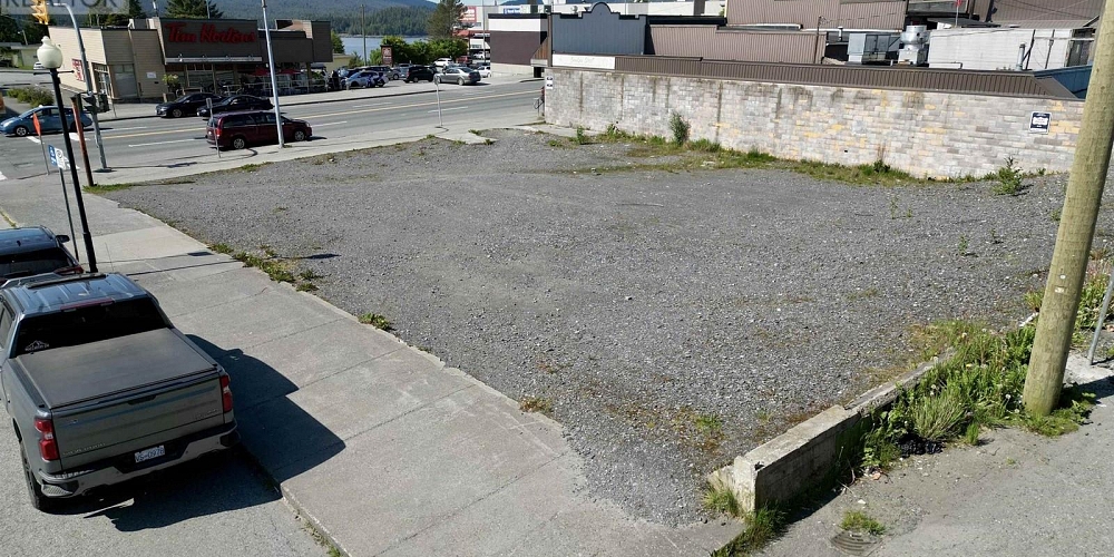 639 W 2ND AVENUE Prince Rupert Photo 3