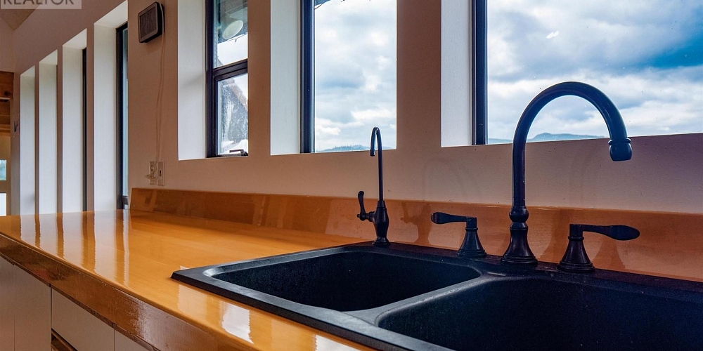 LOT 1 ROBERTSON ISLAND Daajing Giids City Photo 19