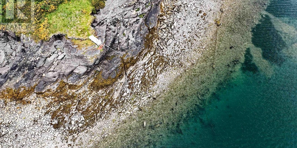 LOT 1 ROBERTSON ISLAND Daajing Giids City Photo 2