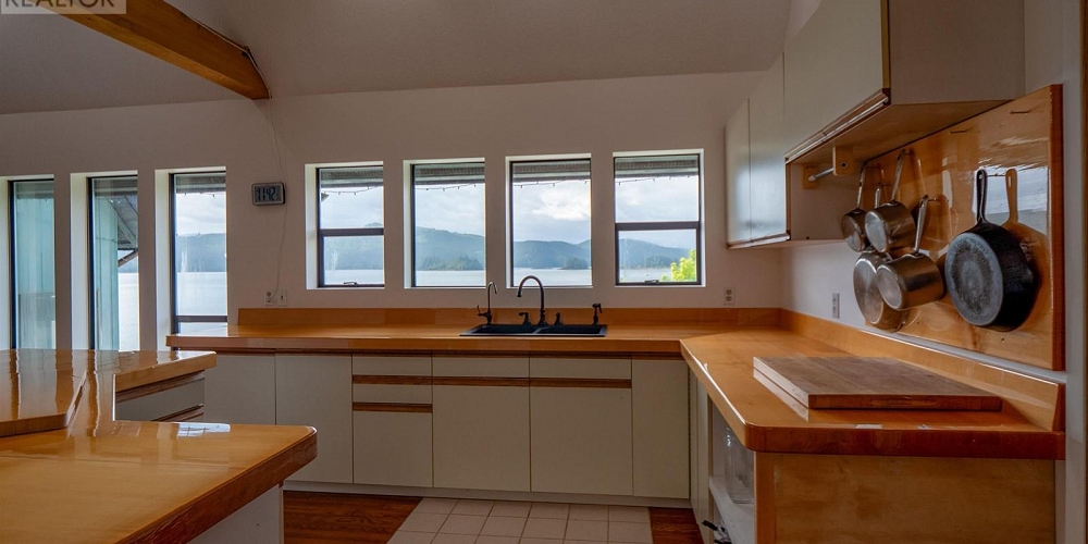 LOT 1 ROBERTSON ISLAND Daajing Giids City Photo 21