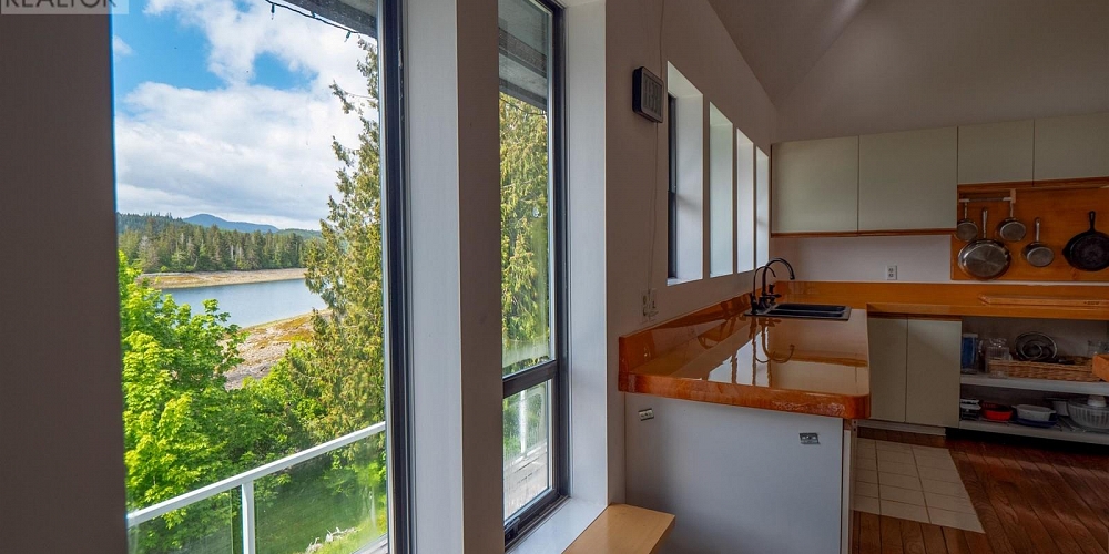 LOT 1 ROBERTSON ISLAND Daajing Giids City Photo 22