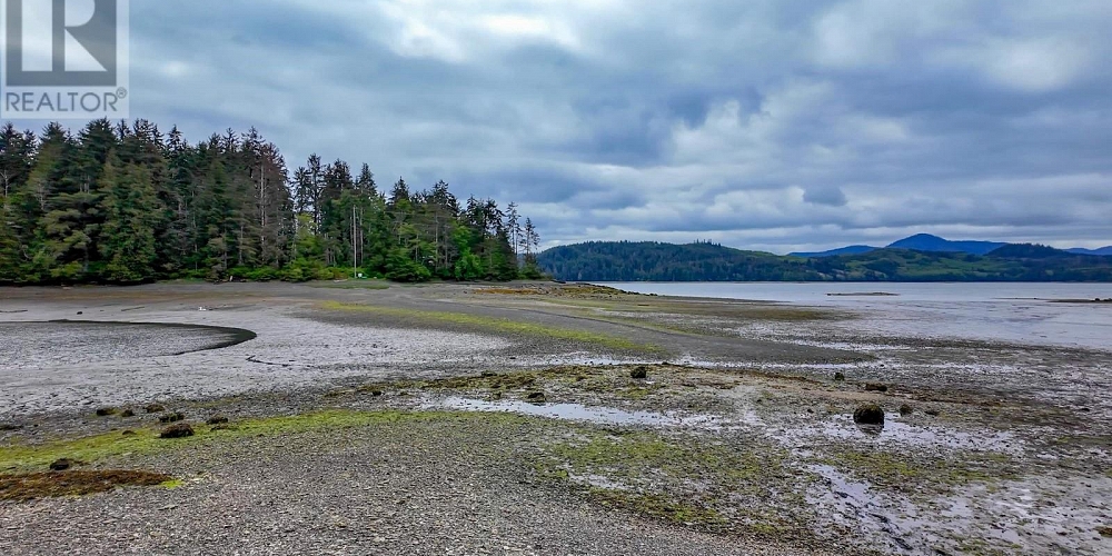 LOT 1 ROBERTSON ISLAND Daajing Giids City Photo 39