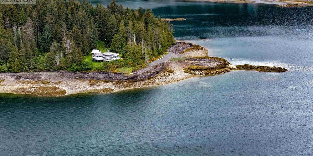 LOT 1 ROBERTSON ISLAND Daajing Giids City Photo 5