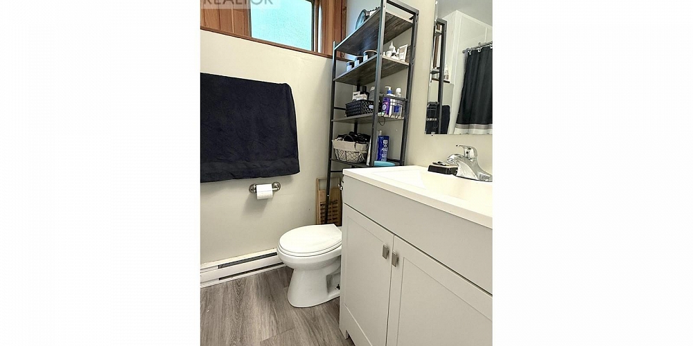 1796-1798 SLOAN AVENUE Prince Rupert Photo 12