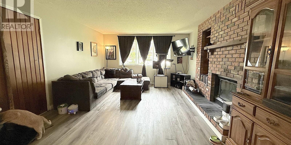 1796-1798 SLOAN AVENUE Prince Rupert Photo 2