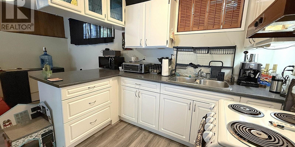 1796-1798 SLOAN AVENUE Prince Rupert Photo 8