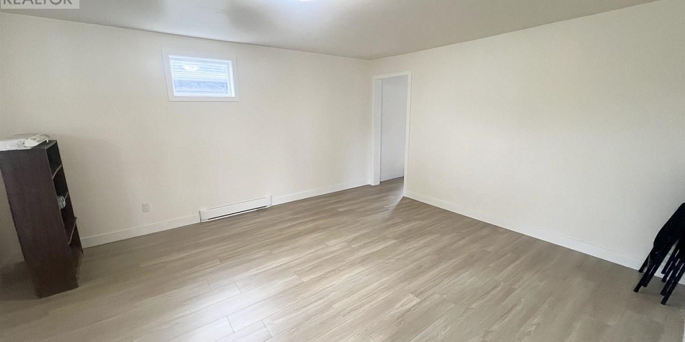 524-526 E 8TH AVENUE Prince Rupert Photo 4