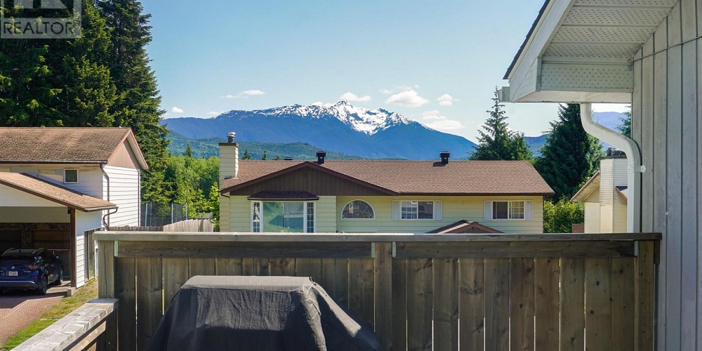 119 ANGLE STREET Kitimat Photo 23