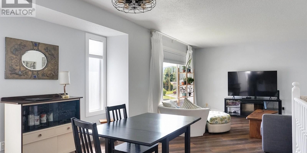 119 ANGLE STREET Kitimat Photo 7