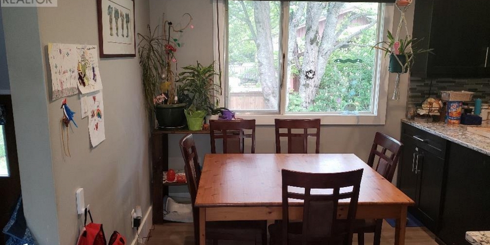 4626 MUNTHE AVENUE Terrace Photo 5