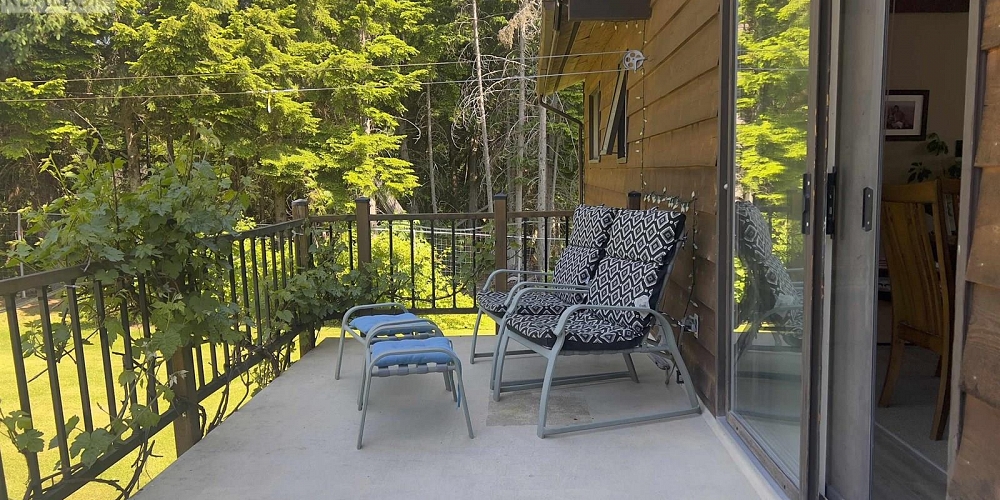 1810 WESTSIDE ROAD Terrace Photo 32