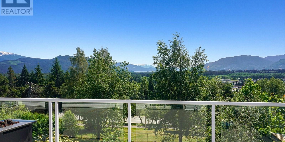1333 ALBATROSS AVENUE Kitimat Photo 3