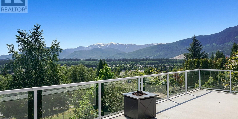 1333 ALBATROSS AVENUE Kitimat Photo 4