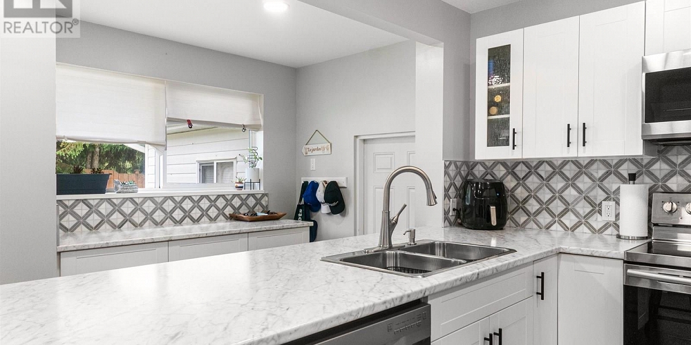 1405 CORMORANT AVENUE Kitimat Photo 13