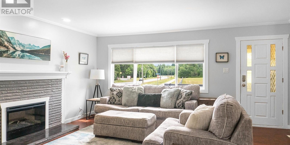 1405 CORMORANT AVENUE Kitimat Photo 5