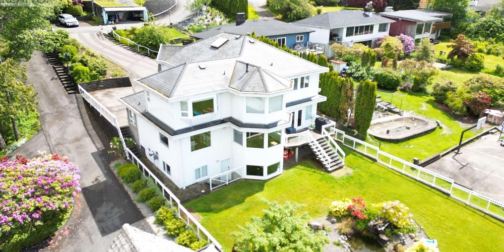 1824 GRAHAM AVENUE Prince Rupert Photo 2