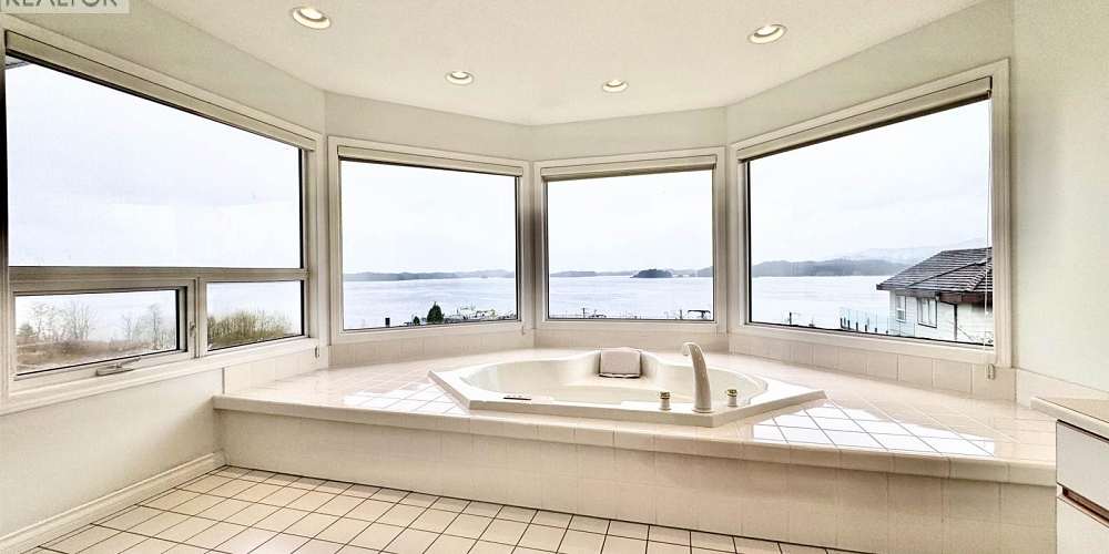 1824 GRAHAM AVENUE Prince Rupert Photo 20