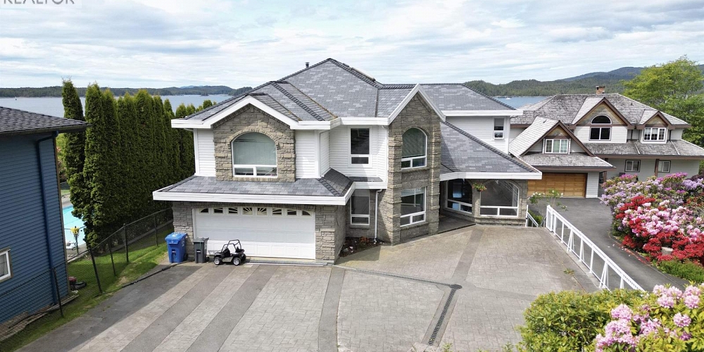 1824 GRAHAM AVENUE Prince Rupert Photo 3