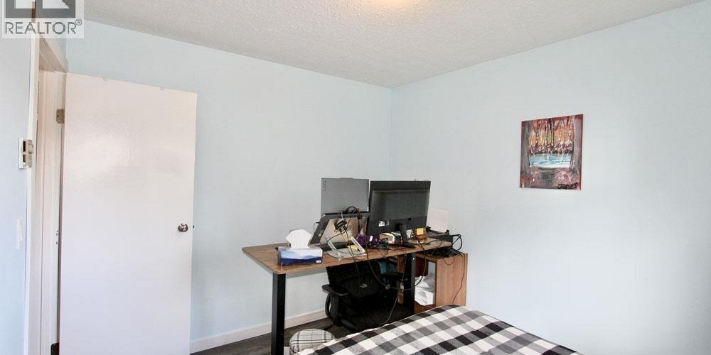 33 YAKOUN STREET Port Clements Photo 10