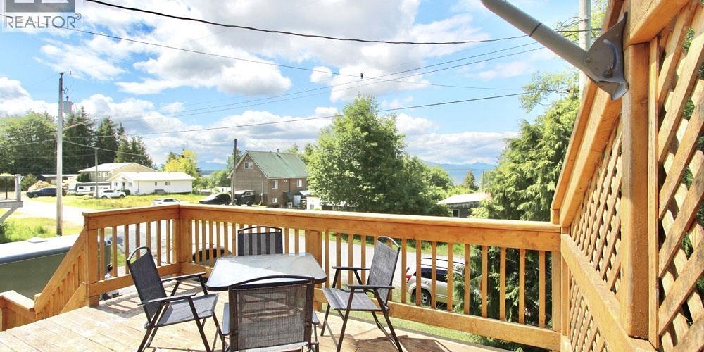 33 YAKOUN STREET Port Clements Photo 14