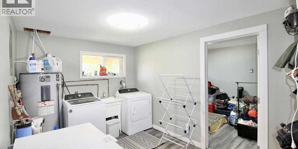 33 YAKOUN STREET Port Clements Photo 29