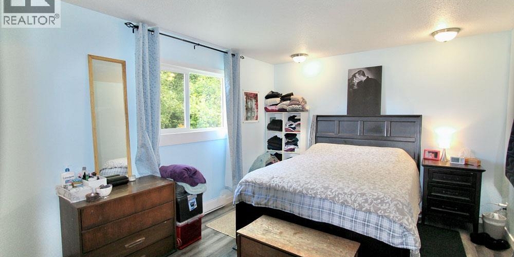 33 YAKOUN STREET Port Clements Photo 36