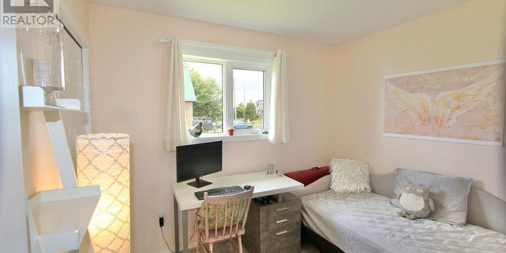 40 YAKOUN STREET Port Clements Photo 3