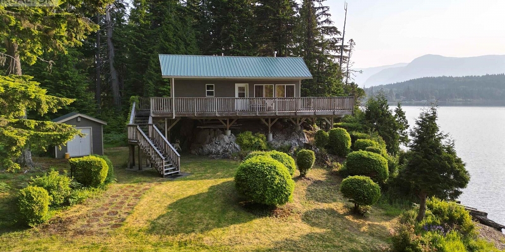 2650 SQUIRREL POINT Terrace Photo 3