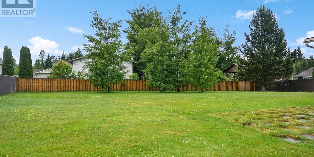 36 MELDRUM STREET Kitimat Photo 2