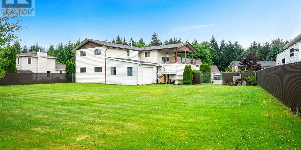 36 MELDRUM STREET Kitimat Photo 4