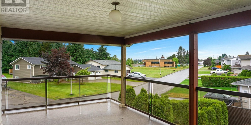 36 MELDRUM STREET Kitimat Photo 5