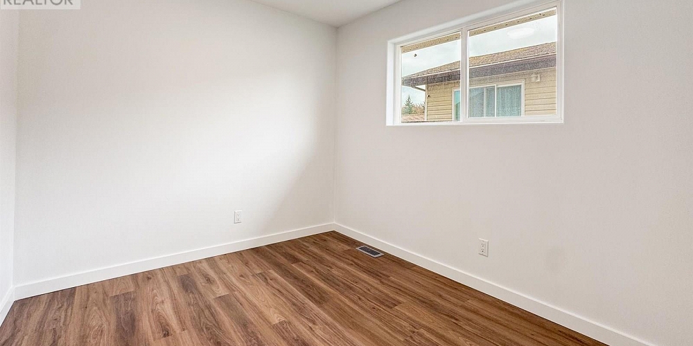 59 HALLMAN STREET Kitimat Photo 22